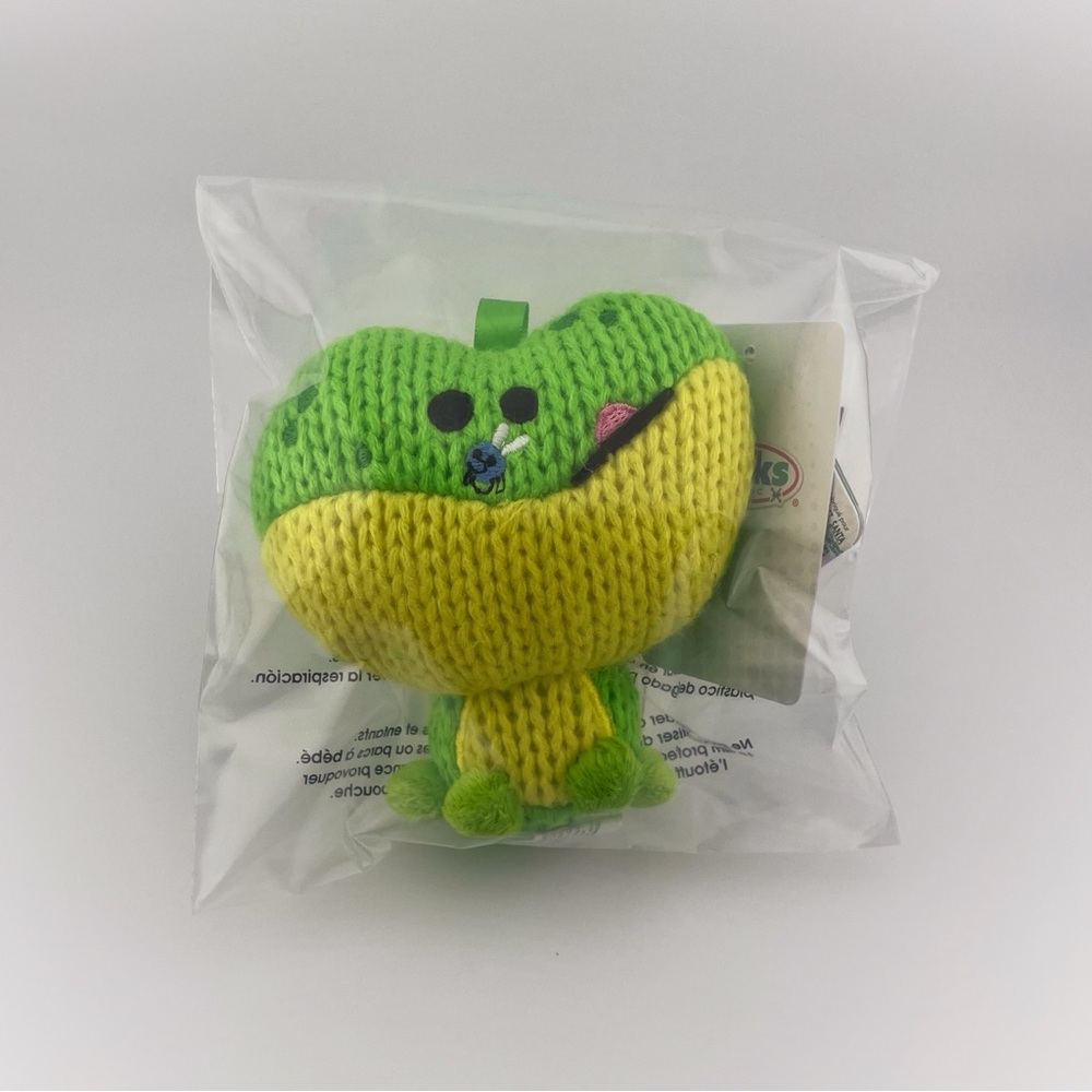 Pickle The Frog 4 in Plush Ami Ami’s Crocheted Wave 1 Common